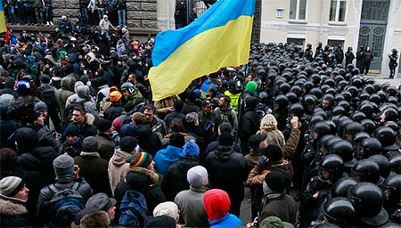 В разгоне Евромайдана участвовали русские из путинских спецбанд