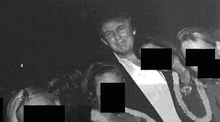 Шокирующие фото Трампа с жертвами Эпштейна: новые документы раскрывают тайны миллиардера